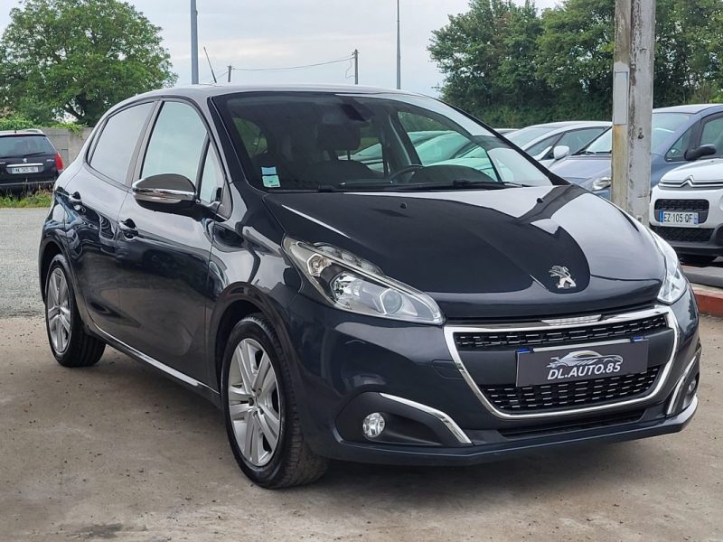 PEUGEOT 208 1.2 PURETECH 82CH E6.C SIGNATURE 5P 2019