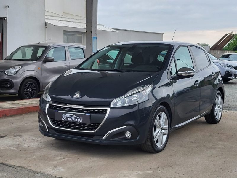 PEUGEOT 208 1.2 PURETECH 82CH E6.C SIGNATURE 5P 2019