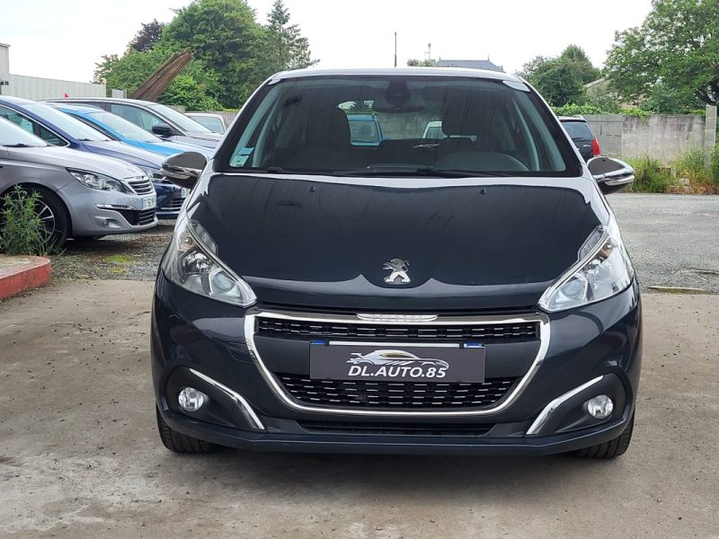 PEUGEOT 208 1.2 PURETECH 82CH E6.C SIGNATURE 5P 2019