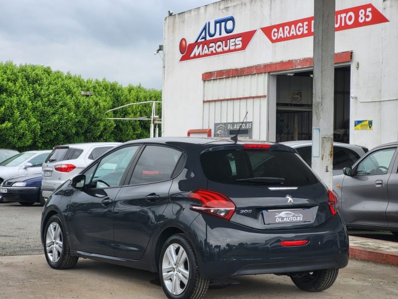 PEUGEOT 208 1.2 PURETECH 82CH E6.C SIGNATURE 5P 2019