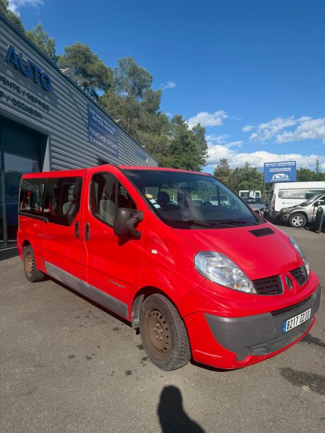 RENAULT TRAFIC PASSENGER L2H1 2.0DCI 115 EXPRESSION 2008
