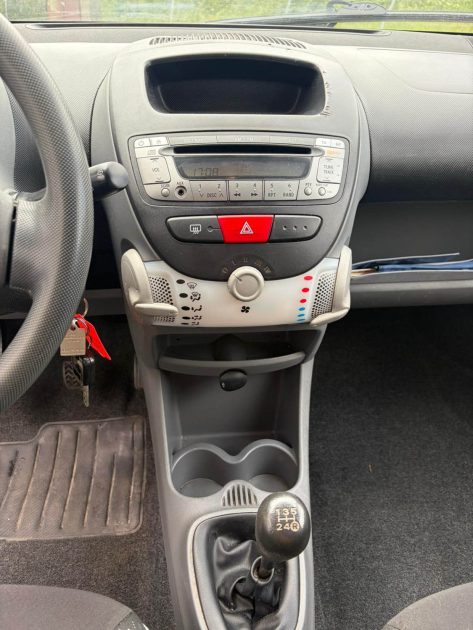 PEUGEOT 107 1.0i 60ch URBAN