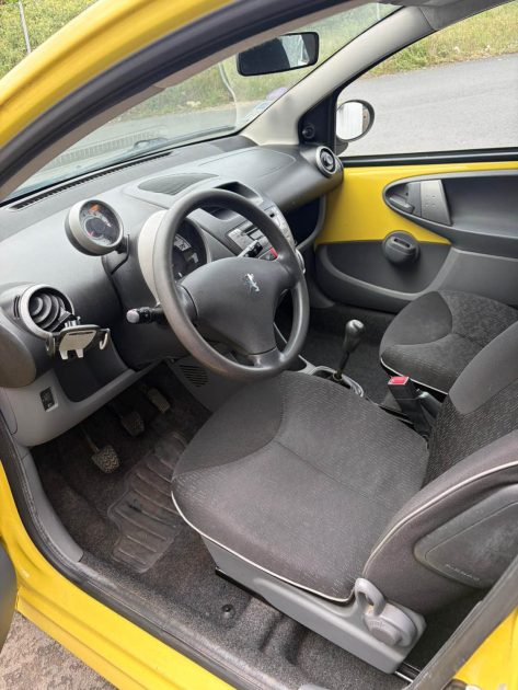 PEUGEOT 107 1.0i 60ch URBAN