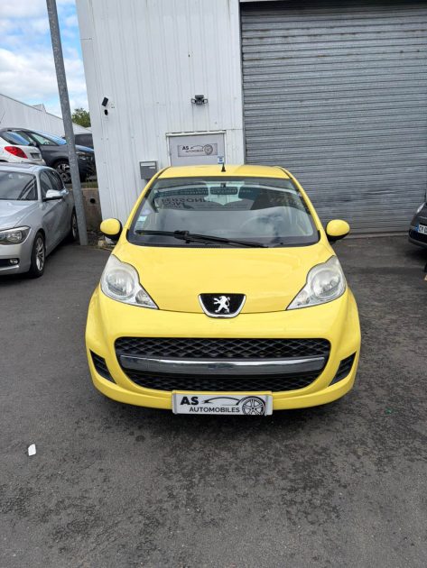 PEUGEOT 107 1.0i 60ch URBAN