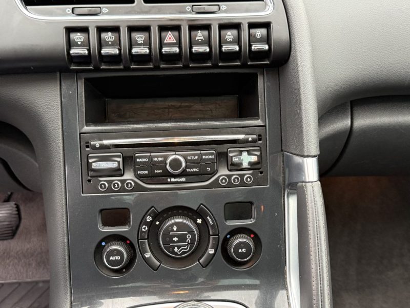 Peugeot 3008 1.6 HDi 115ch Allure Garantie 6 Mois