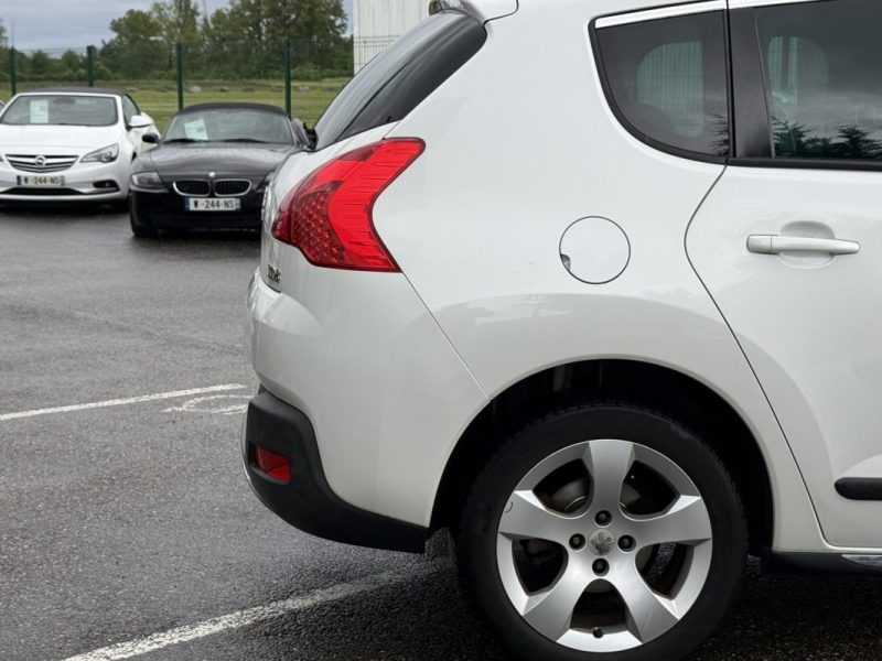 Peugeot 3008 1.6 HDi 115ch Allure Garantie 6 Mois
