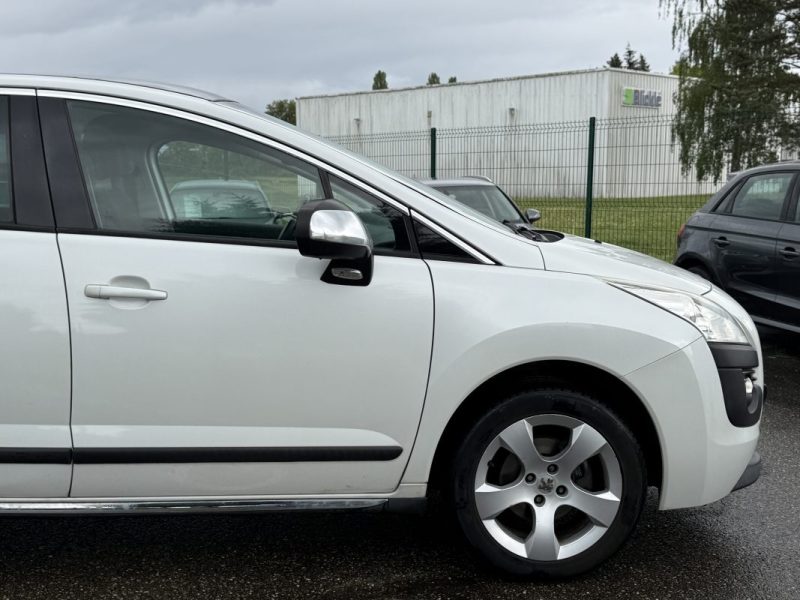 Peugeot 3008 1.6 HDi 115ch Allure Garantie 6 Mois