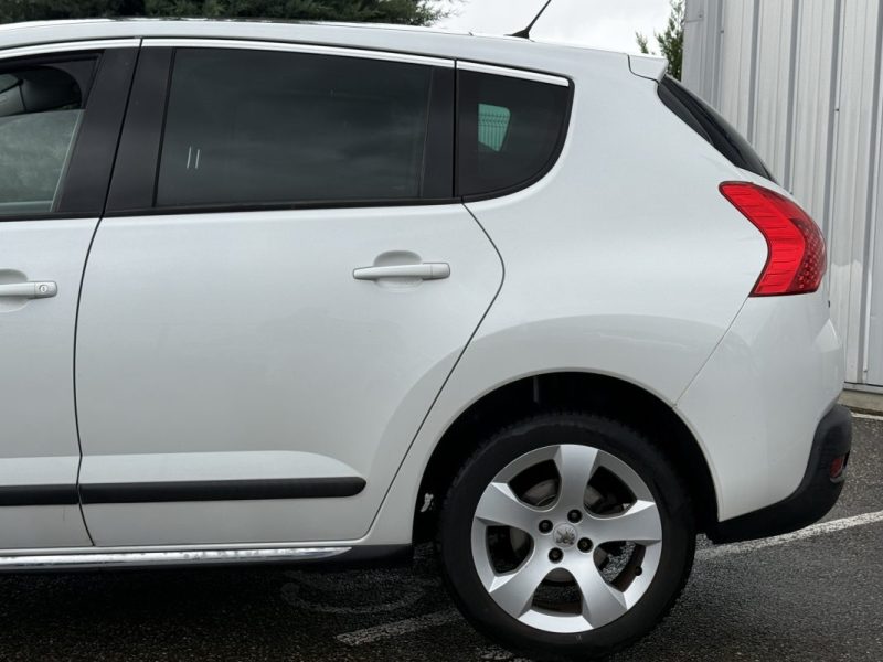 Peugeot 3008 1.6 HDi 115ch Allure Garantie 6 Mois