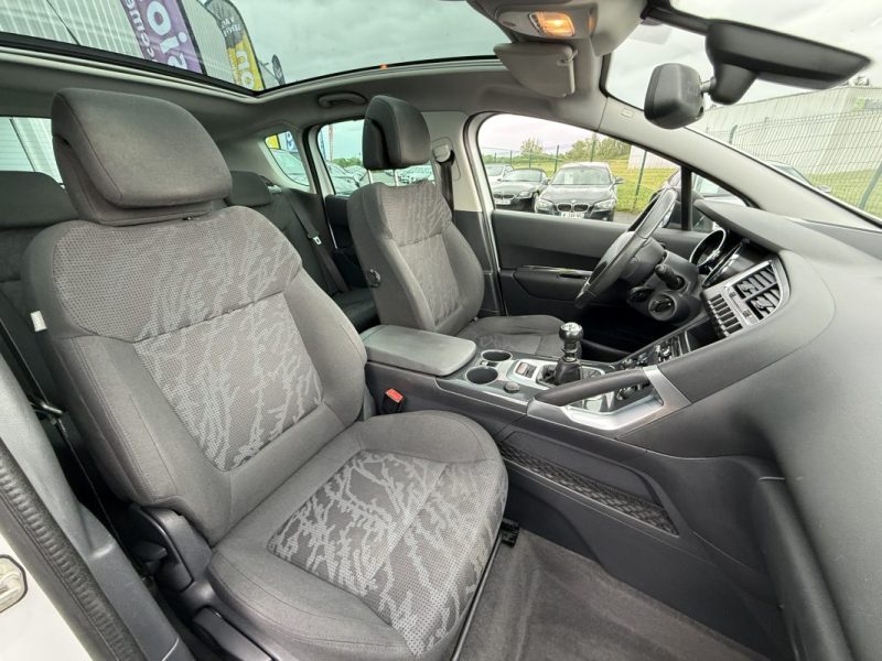 Peugeot 3008 1.6 HDi 115ch Allure Garantie 6 Mois
