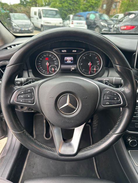 MERCEDES CLASSE A 180 CDI FASCINATION 7G-DCT 2016