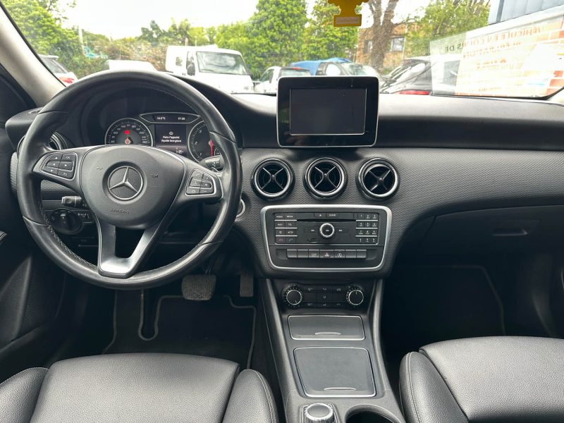 MERCEDES CLASSE A 180 CDI FASCINATION 7G-DCT 2016