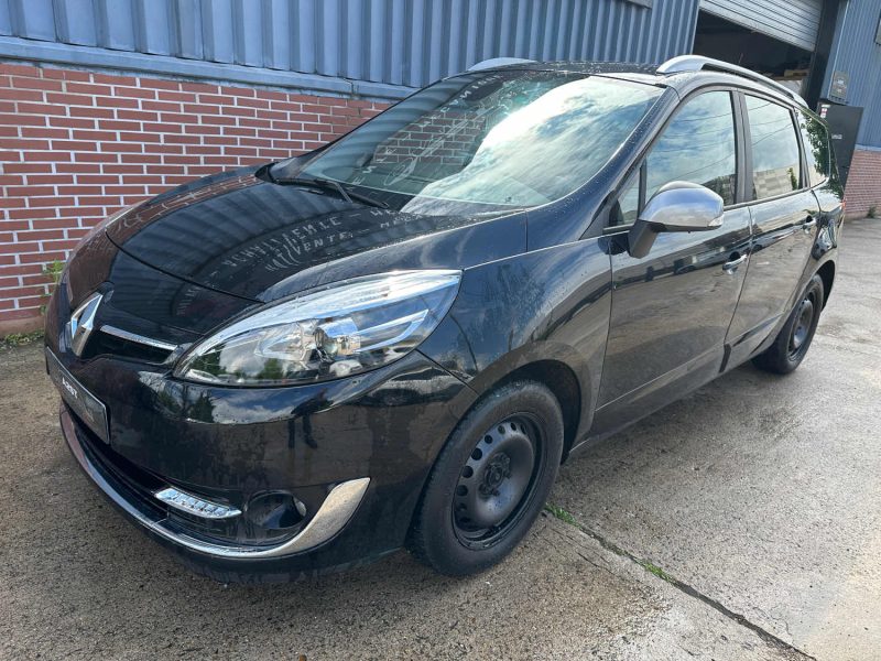 RENAULT SCENICIII 1.5 DCI 110CH AUTHENTIQUE 7 PLACES 2013