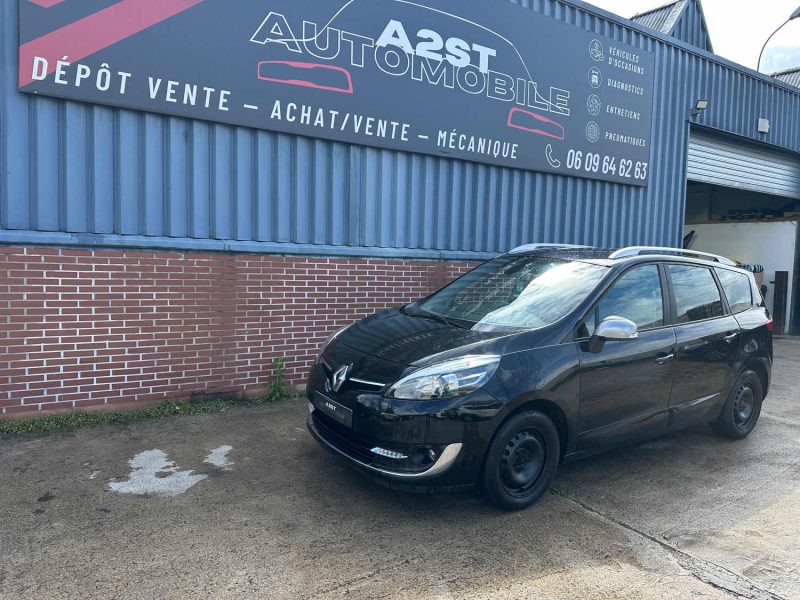 RENAULT SCENICIII 1.5 DCI 110CH AUTHENTIQUE 7 PLACES 2013