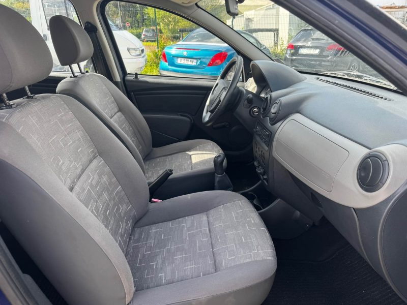 DACIA SANDERO 1.4  75CH BASIS 2009