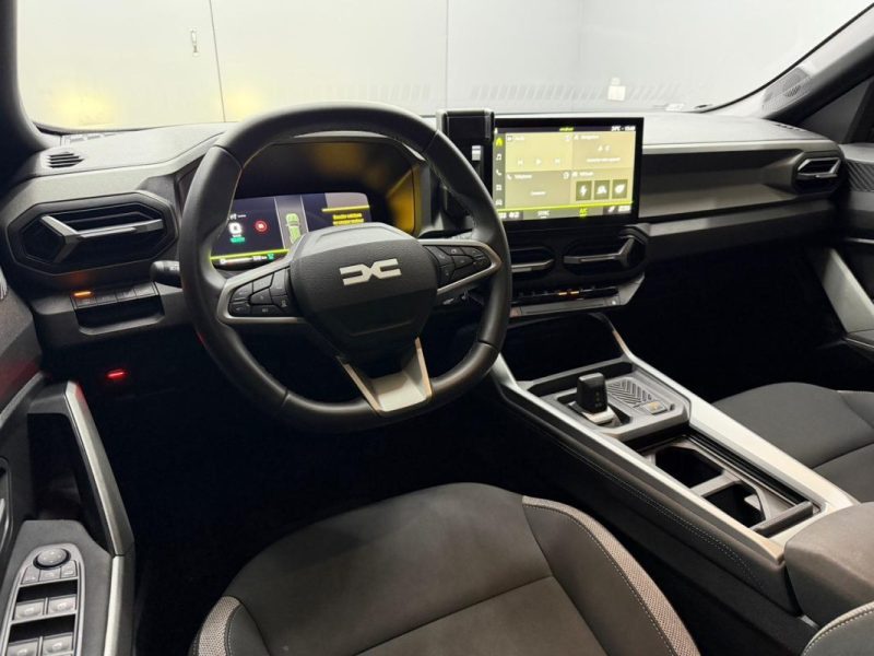 DACIA BIGSTER HYBRID 155 JOURNEY 2025