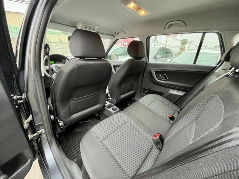 SKODA FABIA COMBI 1.6 TDI 105 CH AMBITION 2012