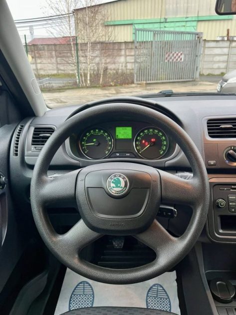 SKODA FABIA COMBI 1.6 TDI 105 CH AMBITION 2012