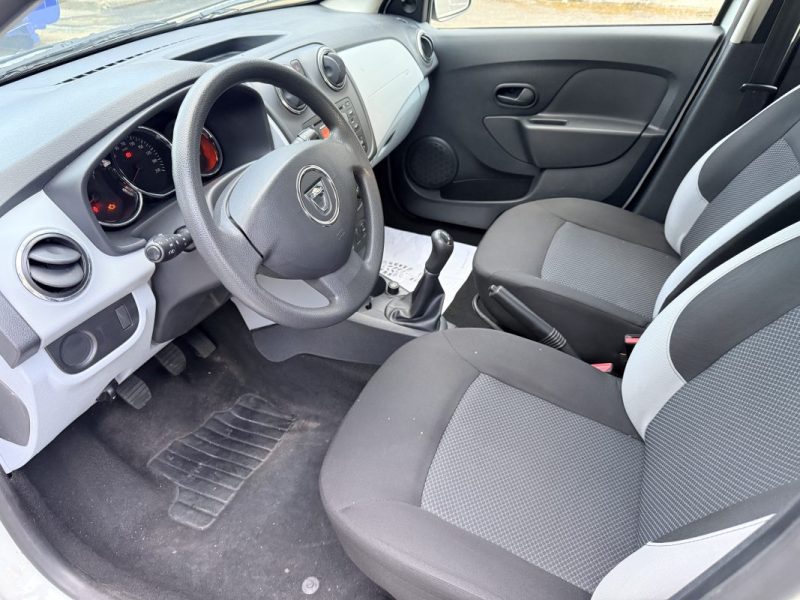 DACIA SANDERO 1.2 16V 75CH 2013