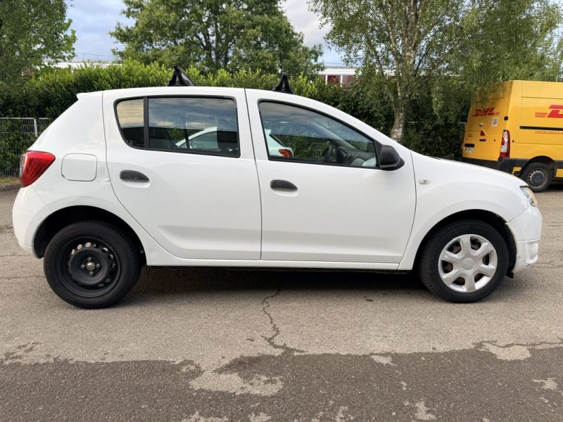 DACIA SANDERO 1.2 16V 75CH 2013