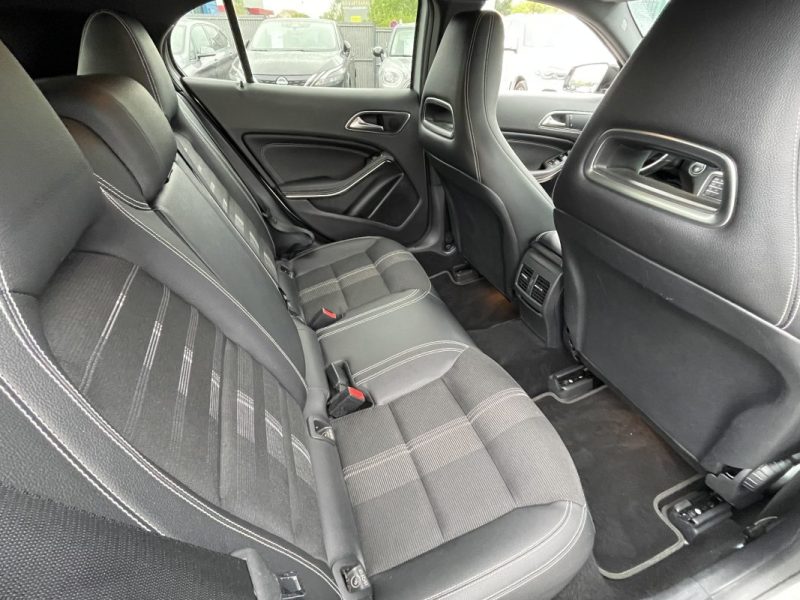 Mercedes-Benz GLA 180 Business Edition 122ch 7G