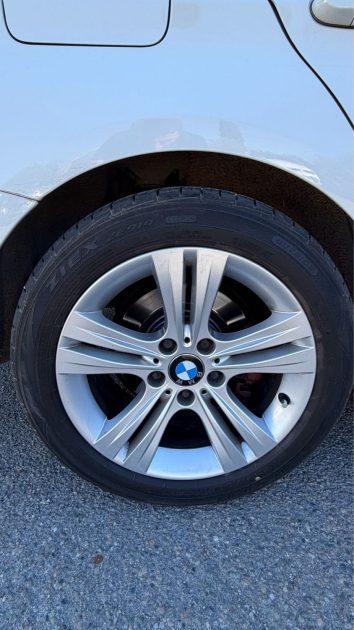 BMW SERIE 3 318D 143CH SPORT 2012