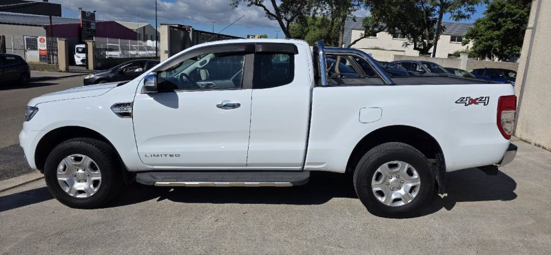 FORD RANGER 3.2 TDCI 200CV SUPER CABINE / LIMITED 2016