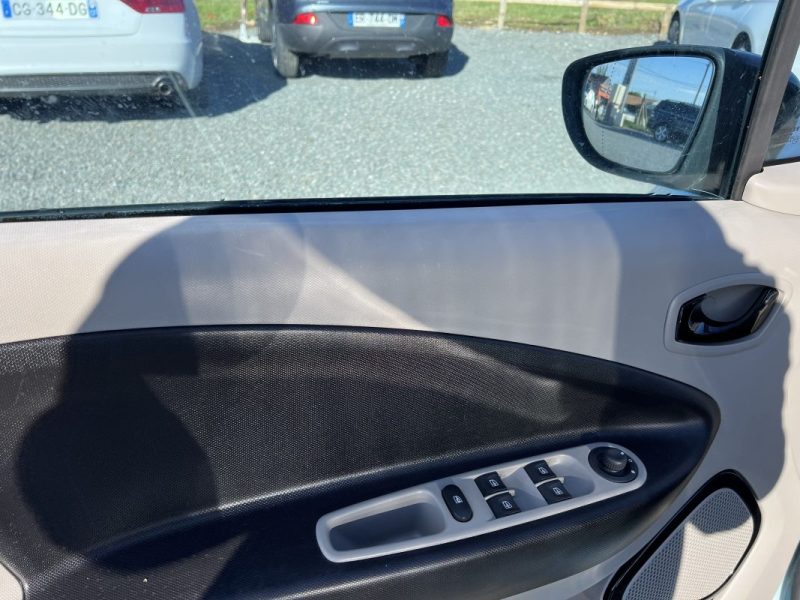 RENAULT ZOE INTENS CHARGE RAPIDE 2014