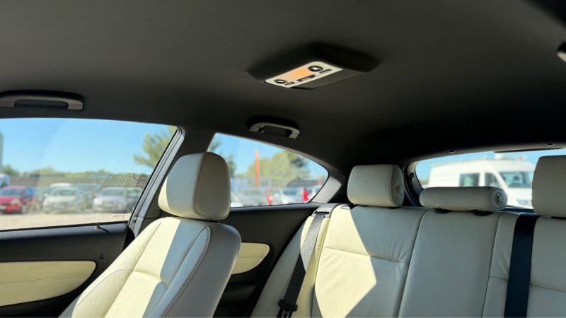 B.M.W. SERIE 1 123D LUXE 204 CV  2008
