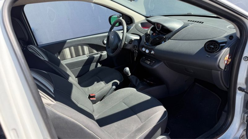 RENAULT TWINGO II 1.2 LEV 16V 75CH INTENS ECO² 2014