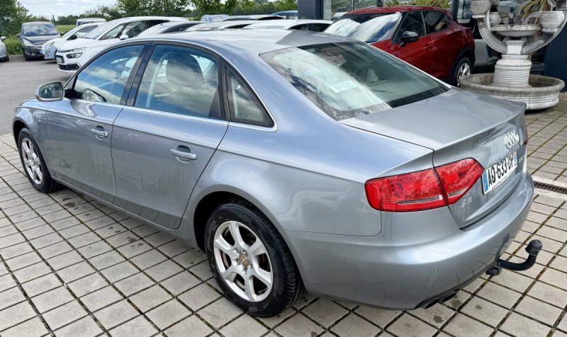 AUDI A4 B8 2.0 TDI 2010