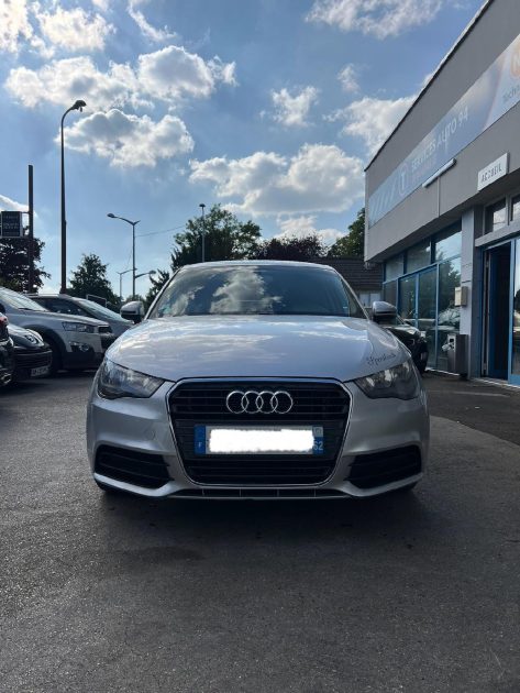 AUDI A1 SB 1.6 TDI 90 ATTRACTION 2012