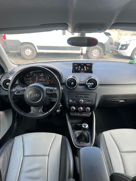 AUDI A1 SB 1.6 TDI 90 ATTRACTION 2012