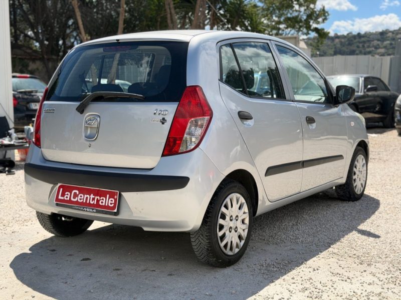 HYUNDAI i10 2010