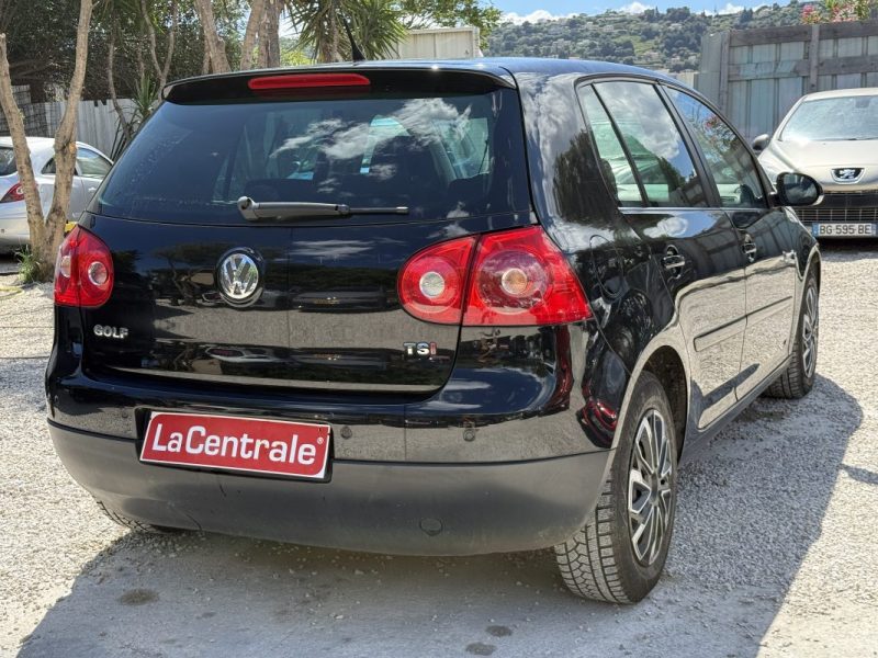 VOLKSWAGEN GOLF 5 CONFORTLINE 122CH