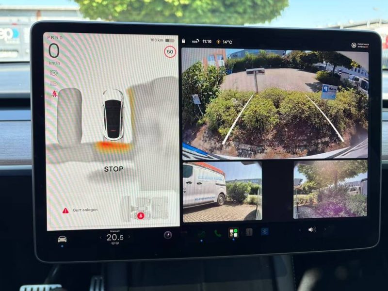 TESLA MODEL Y PERFORMANCE DUAL MOTOR AWD TOIT PANORAMA / CAM 360 / PERFORMANCE 2022