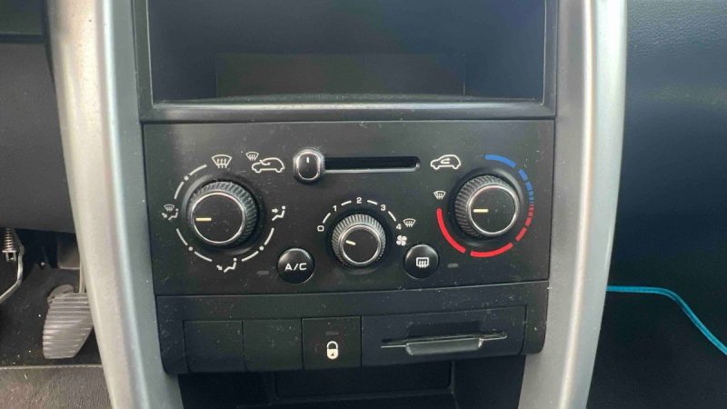 PEUGEOT 207 1.4L 73ch 2012 REGULATEUR/CLIM/ROUE DE SECOUR