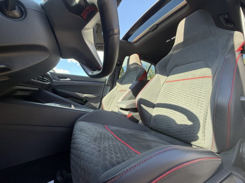 VOLKSWAGEN GOLF 8 GTI CLUBSPORT 2022