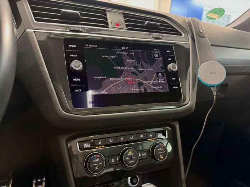 VOLKSWAGEN TIGUAN 2.0 TDI 4MOTION R-LINE / PANO / HUD / WEBASTO / VIRTUAL 2018