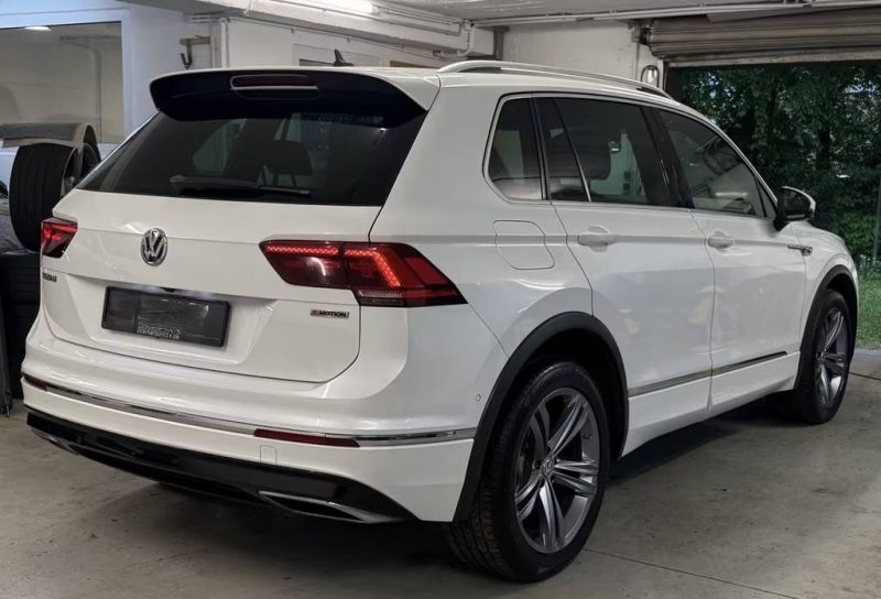 VOLKSWAGEN TIGUAN 2.0 TDI 4MOTION R-LINE / PANO / HUD / WEBASTO / VIRTUAL 2018