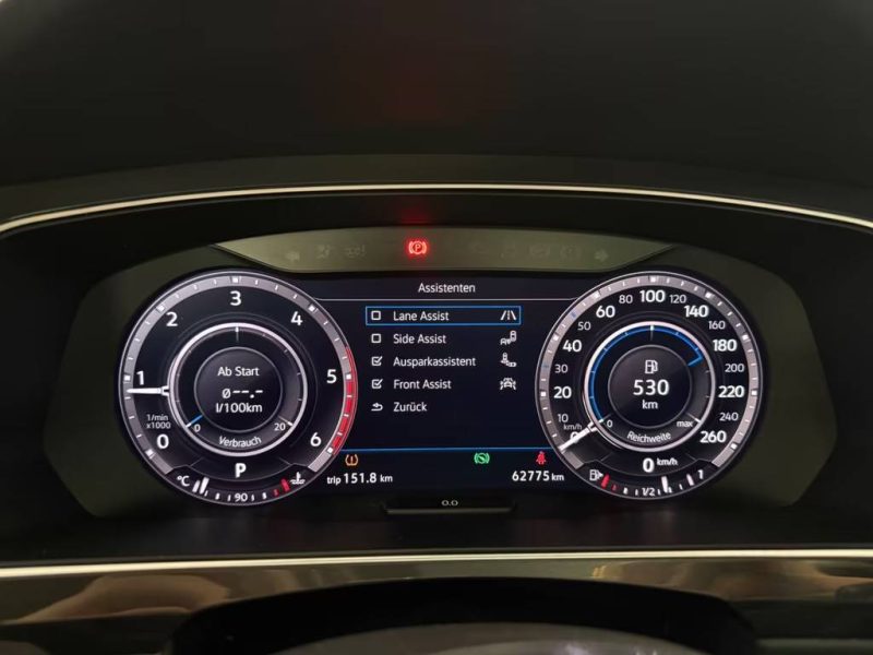 VOLKSWAGEN TIGUAN 2.0 TDI 4MOTION R-LINE / PANO / HUD / WEBASTO / VIRTUAL 2018