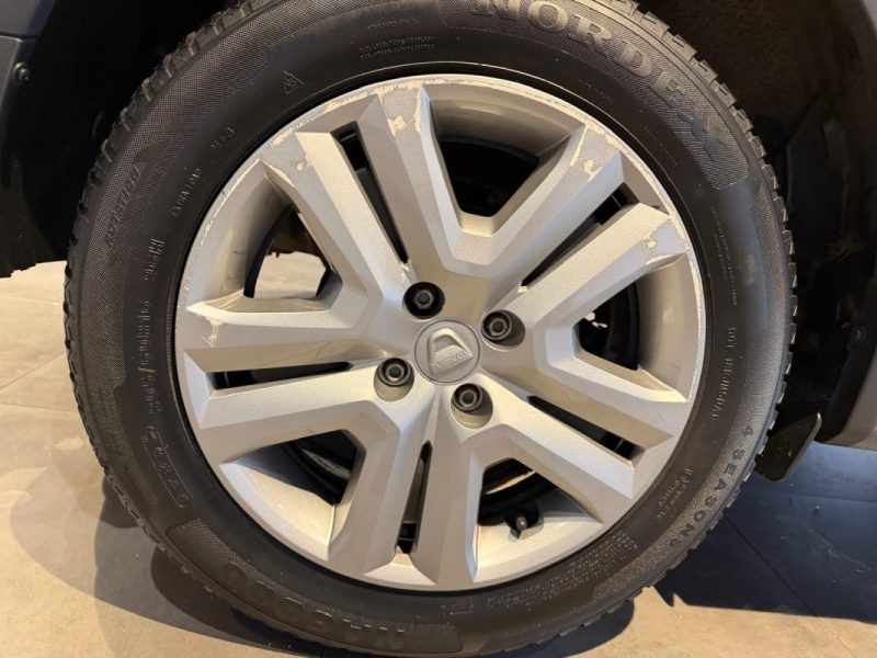 DACIA  SANDERO STEPWAY CONFORT TCE 90 CAMERA / ANGLES MORTS / RADAR AV + AR  2022