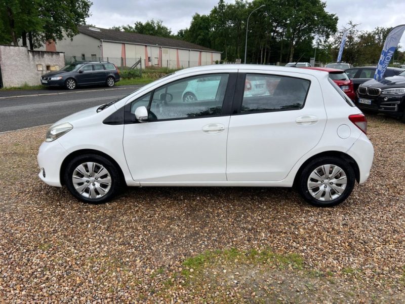 TOYOTA YARIS 90 D-4D Lounge