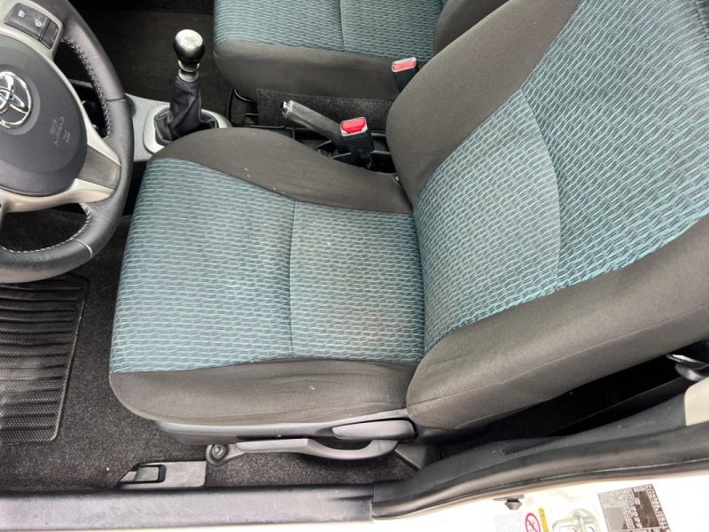 TOYOTA YARIS 90 D-4D Lounge