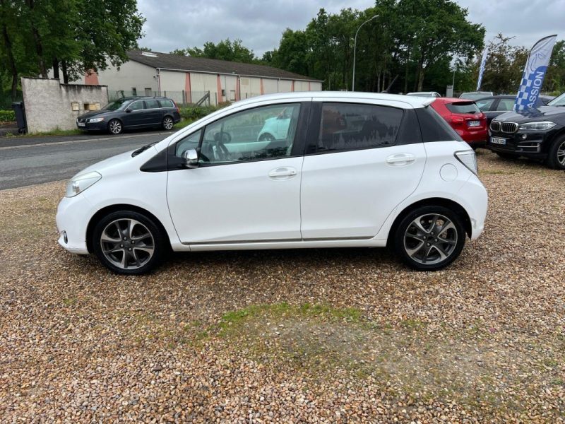 TOYOTA YARIS 100 VVT-i Dynamic