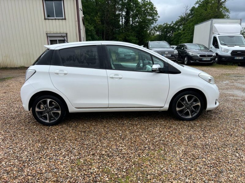TOYOTA YARIS 100 VVT-i Dynamic
