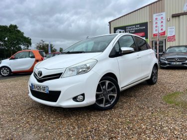 TOYOTA YARIS 100 VVT-i Dynamic