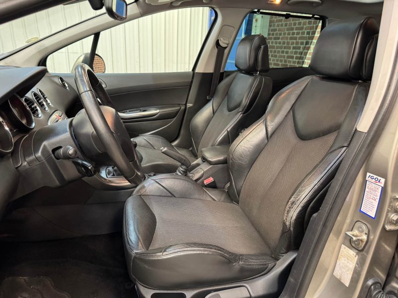 Peugeot 308 SW 1.6 HDI 110CH FELINE 7 Places BVM6