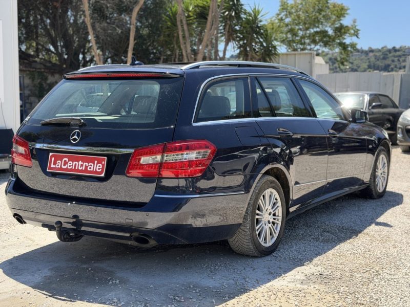 MERCEDES CLASSE E  ELEGANCE 265CH 2010