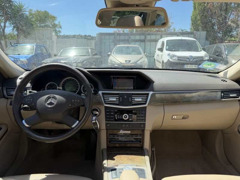 MERCEDES CLASSE E  ELEGANCE 265CH 2010