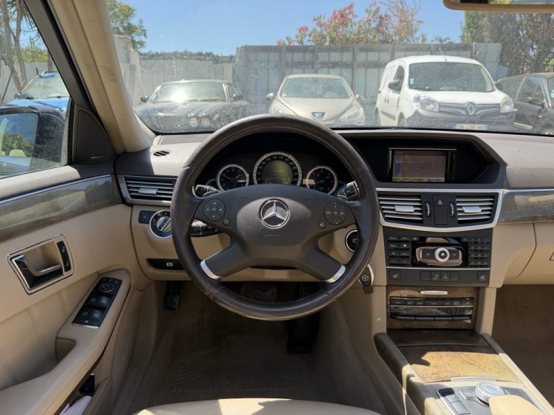 MERCEDES CLASSE E  ELEGANCE 265CH 2010